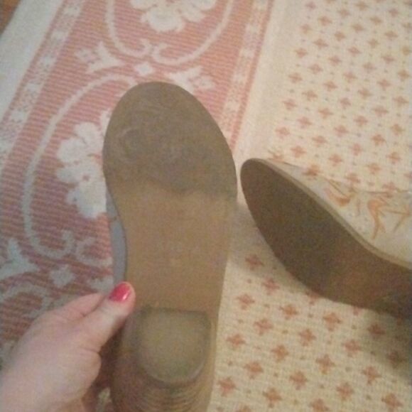 Kelsi Dagger    - Picture 11 of 12